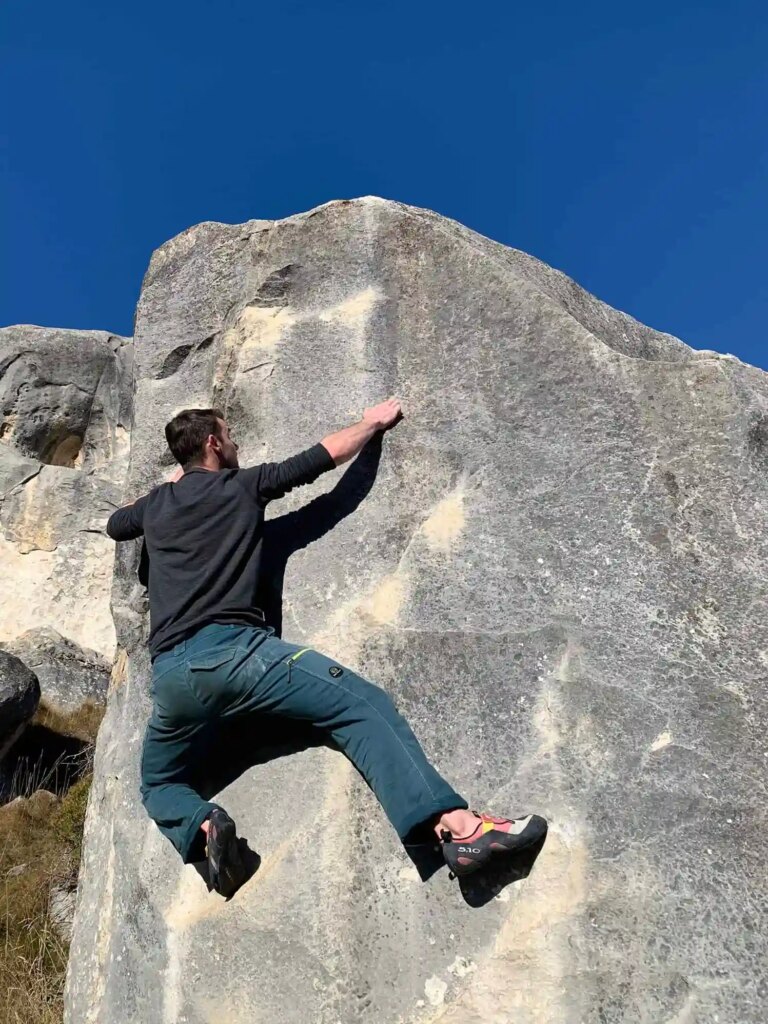 Outdoor Bouldering New Zealand