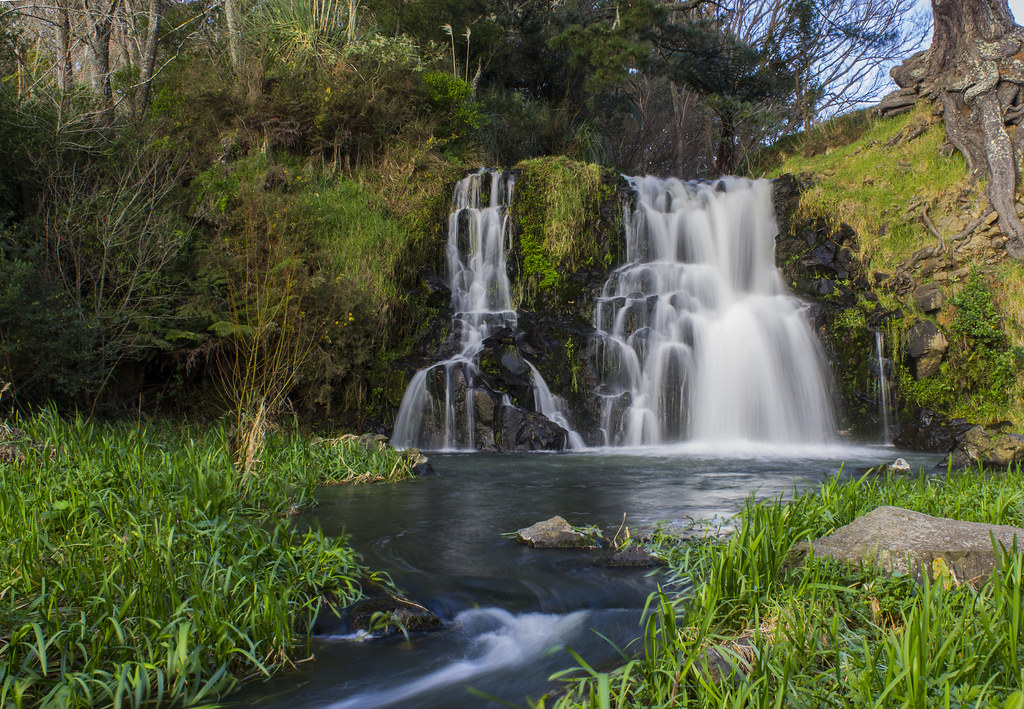 Auckland Waterfalls Tour